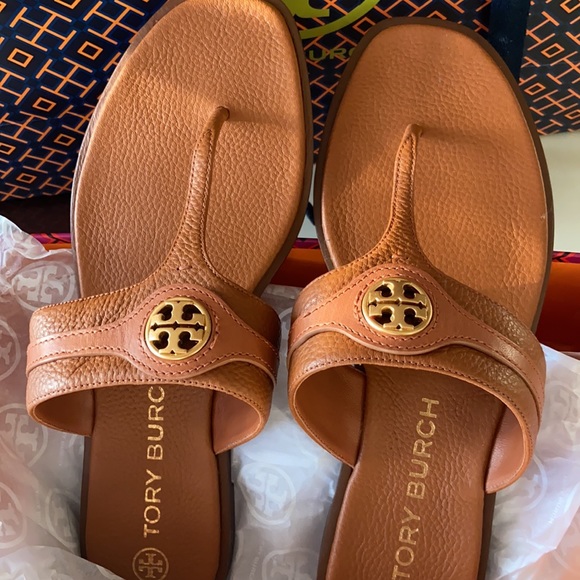 Brand new tory Burch sandals - Picture 2 of 6